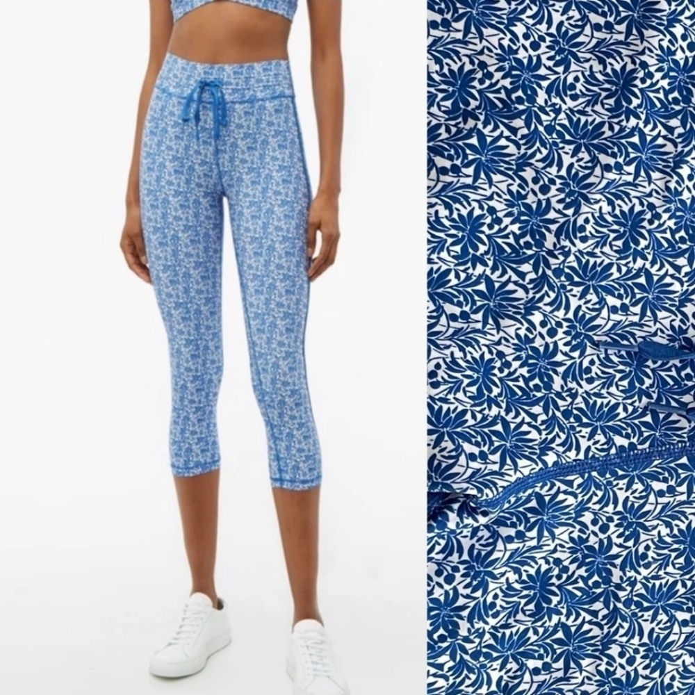 The UpSide TUS BLUE CHINA NYC PANT Floral Cropped Size 6